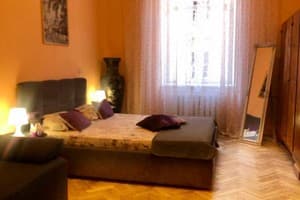 Квартира 2 комнатная, возле Дворца Потоцких. Апартаменты 4-местный  2