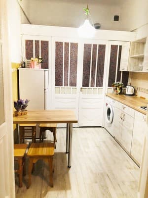 2 комнатная, возле Политехнического университета 4