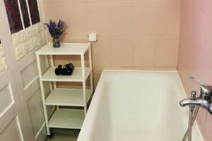 Квартира 2 комнатная, возле Политехнического университета. Апартаменты 4-местный  8