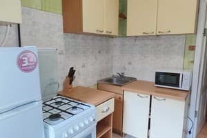 Квартира 2к. кв. Шалімова, НАУ, спорткомплекс "Меридіан". Апартаменты 4-местный 2 этаж 10