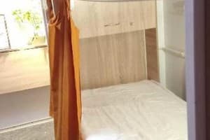 Хостел 777 метро Дарница. Место в общем 10-местном номере 3 ярус 2