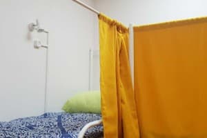 Хостел 777 метро Дворец Украины. Место в общем 6-местном номере  3