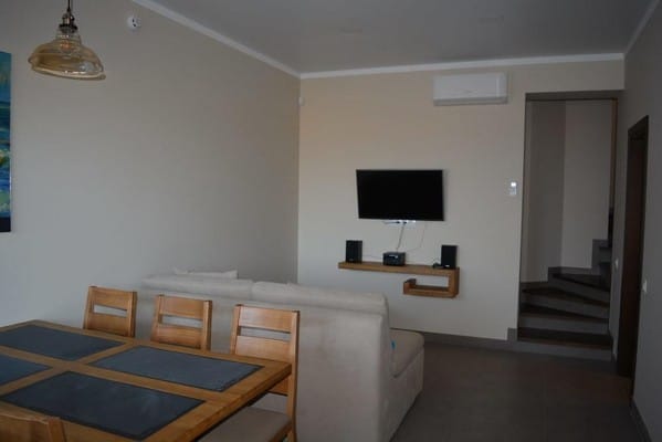 Аквамарин Бугаз 8