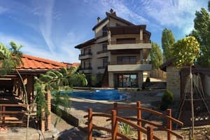 Гостиный двор Albizia