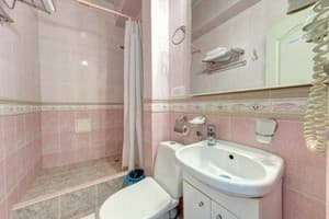 Отель Александрия. Стандарт двухместный двухкомнатный 8