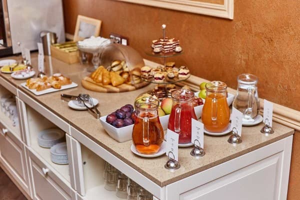 Александровский 5