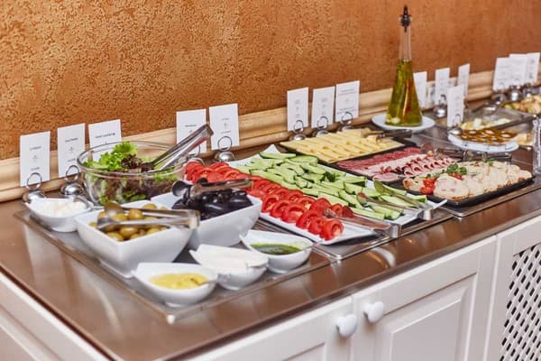 Александровский 30