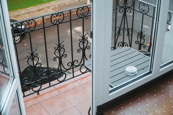 Александровский 17