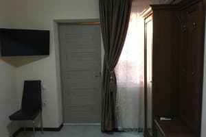 Мини-отель Алладин. Семейный 4-местный двухкомнатный с балконом 4