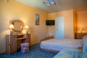 Мини-отель Алладин. Стандарт 4-местный  2