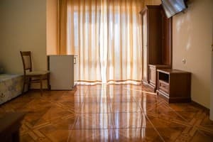 Мини-отель Алладин. Стандарт 4-местный с балконом 3