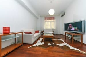 Квартира Almateya. Апартаменты 4-местный Крещатик 23 2