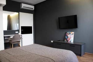 Апарт-отель Amsterdam Lviv Apartments. Люкс 4-местный с террасой 2