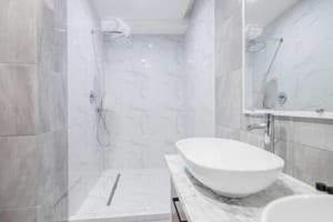 Апарт-отель Amsterdam Lviv Apartments. Стандарт 4-местный  12