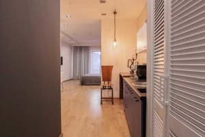 Апарт-отель Amsterdam Lviv Apartments. Стандарт 4-местный с террасой 5