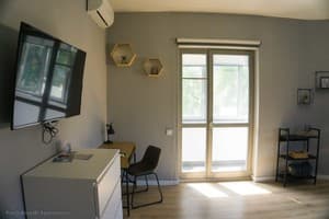 Апарт-отель Apart-hotel Kostjukowski Apartments Nizhynska 17. Семейный 6-местный НЖ(2+2+2) 3