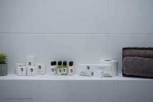 Апарт-отель Apart-hotel Kostjukowski Apartments Nizhynska 17. Улучшенный 4-местный НЖ(2+2) 3