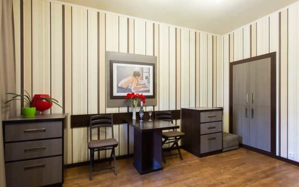 Apartment on Naukova 4