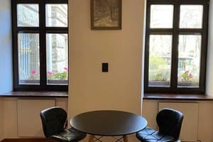 Апарт-отель Arsenalna Apartments. Люкс трехместный  8