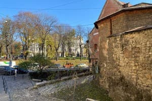 Апарт-отель Arsenalna Apartments. Люкс трехместный  7