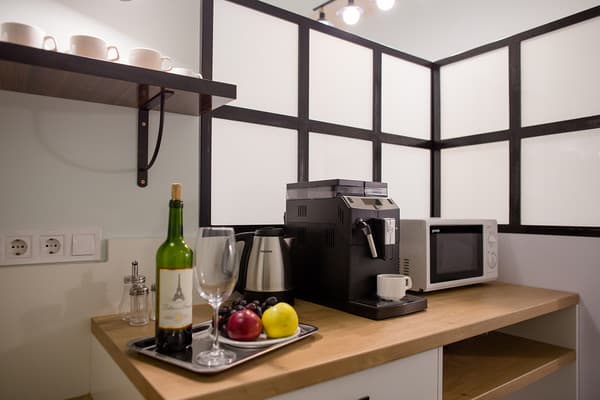 Art Deco Central Rooms 3