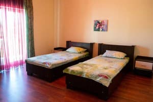 Мини-отель Астарта. Апартаменты 6-местный с террасой 8