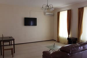 Мини-отель Астарта. Семейный 6-местный номер с террасой 1