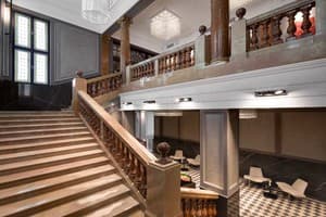 BANKHOTEL art-congress hall 8