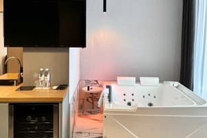 Апарт-отель Be The One Hotel. Люкс двухместный  1