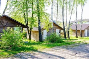 База отдыха Берёзка. Коттедж 4-местный в лесу (+1) 1