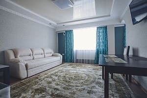 Отель Біля Фонтану. Семейный 5-местный  5