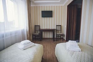 Отель Біля Фонтану. Стандарт двухместный twin 1