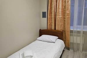 Біля Замку 4