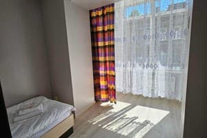 Біля Замку 22