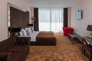 Отель Blue Mare Residence. Люкс двухместный с балконом с видом на море 2
