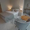 Отель Blue Mare Residence. Семейный двухместный с видом на город 2