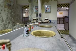 Хостел Bunker Hostel. Место в мужском 12-местном номере  5