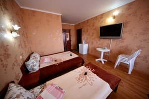 Отель Буревестник 411А. 4-местный  6