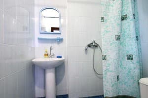 Отель Буревестник 411А. Пятиметный  7