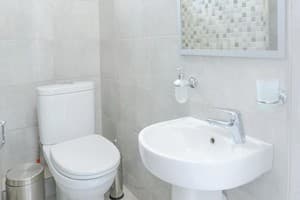 Отель Captain Hotel. Люкс 4-местный без балкона (с перегородкой) 4