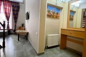 Мини-отель Central Apartments. Апартаменты 4-местный двухуровневые 6