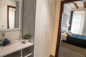 Отель Central Hotel. Полулюкс двухместный  с балконом 5