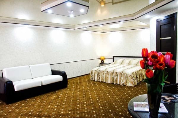 Центральная усадьба 24