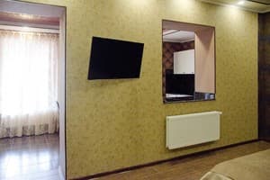 Отель Центральная усадьба. Люкс 4-местный  4