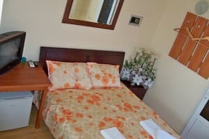 Гостиный двор Черноморский 18. Двухместный улучшенный с террасой 1