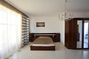 Мини-отель Черноморский. Люкс 6-местный № 7 (5 - этажный корпус) 1