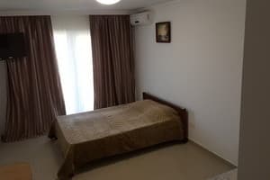 Мини-отель Черноморский. Люкс двухместный Однокомнатный  (5-этажный корпус)  5,9 3