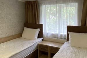 Мини-отель Coffee Room. Эконом двухместный Twin с видом на сад 1