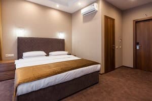 Отель Crystal Hotel. Бизнес двухместный  4