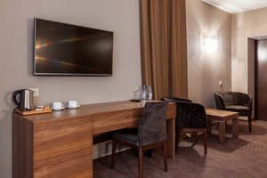 Отель Crystal Hotel. Стандарт трехместный Суперлюкс 3